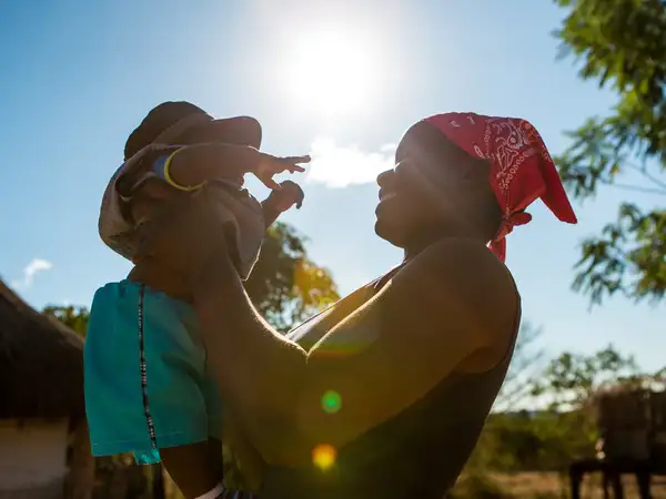Africa - Zimbabwe - Mother Unity and baby Twalumba