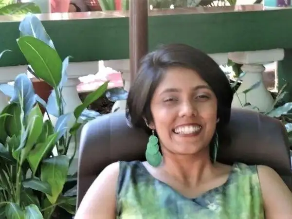 UK - Volunteer - Alicia