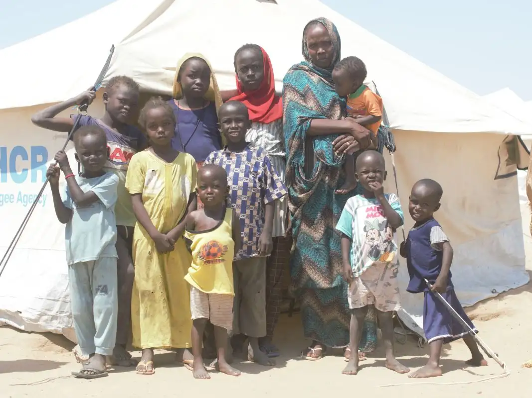 Conflict in Sudan: Standing together