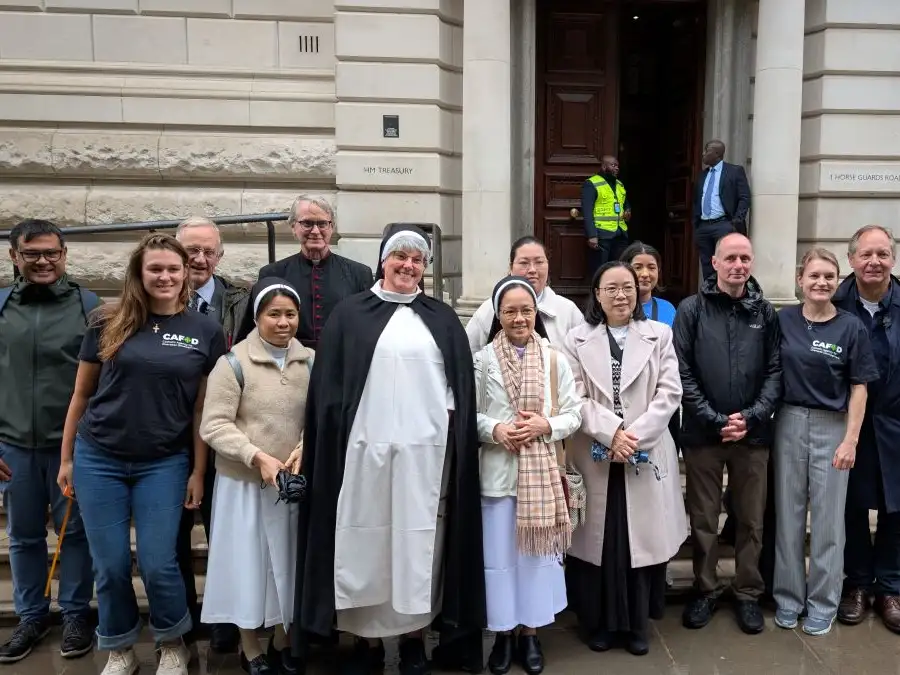 Relay of Hope Dupe 2: 40 countries take part in worldwide call to combat global debt crisis